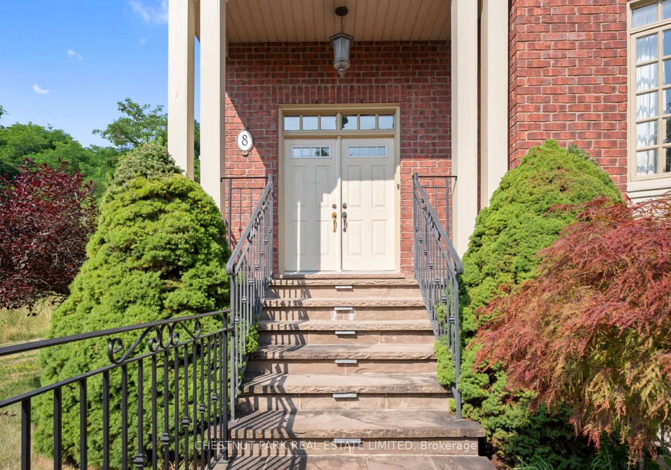 8-true-davidson-drive-east-york-ontario-c12293898