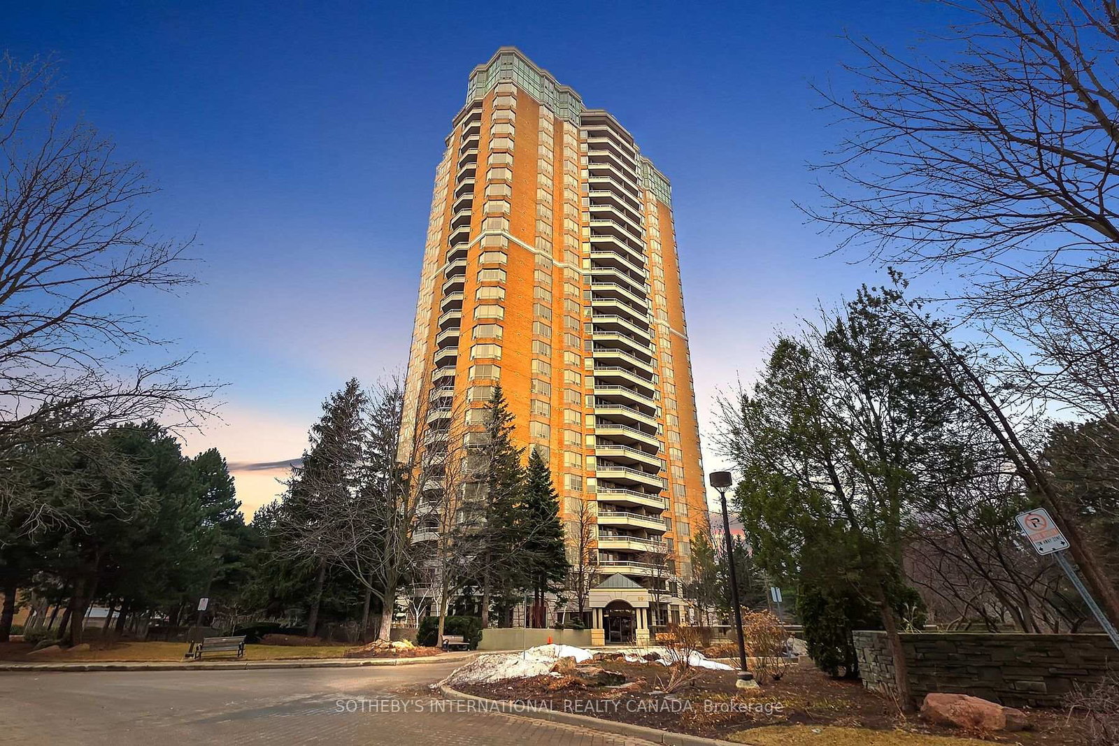 89-skymark-drive-north-york-ontario-c12294000
