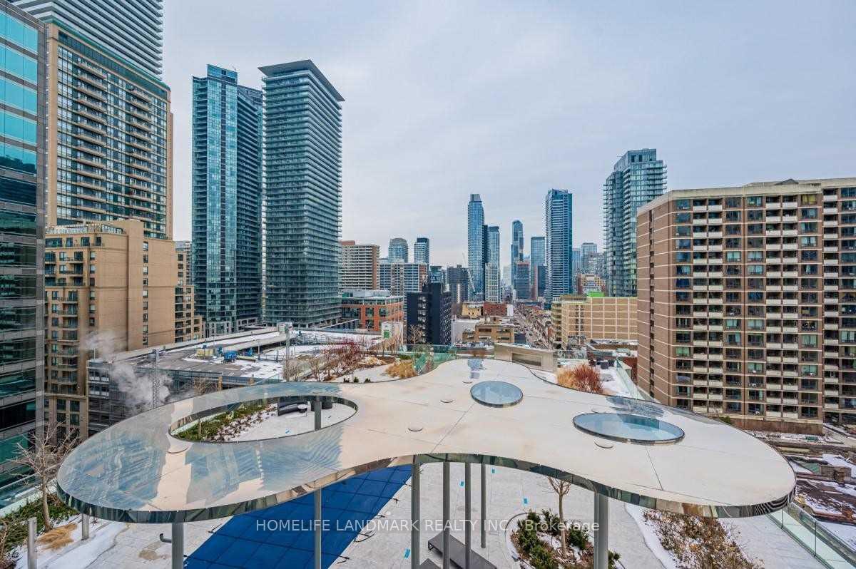 1-bloor-street-e-e-toronto-ontario-c12294096