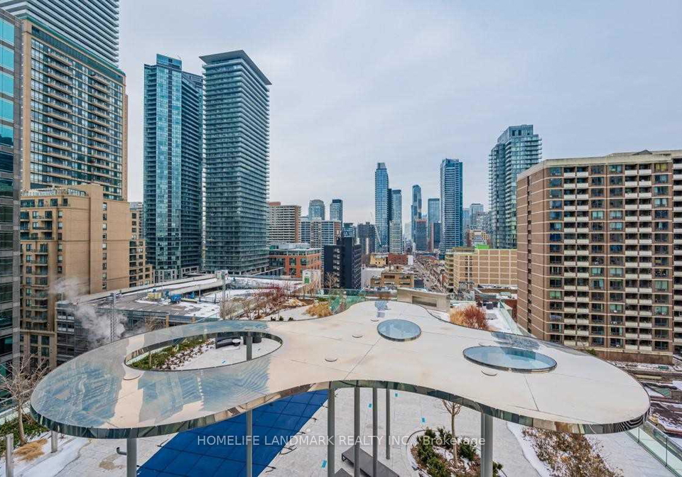 1-bloor-street-e-e-toronto-ontario-c12294096