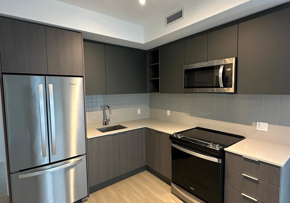25-holly-street-toronto-ontario-c12294170