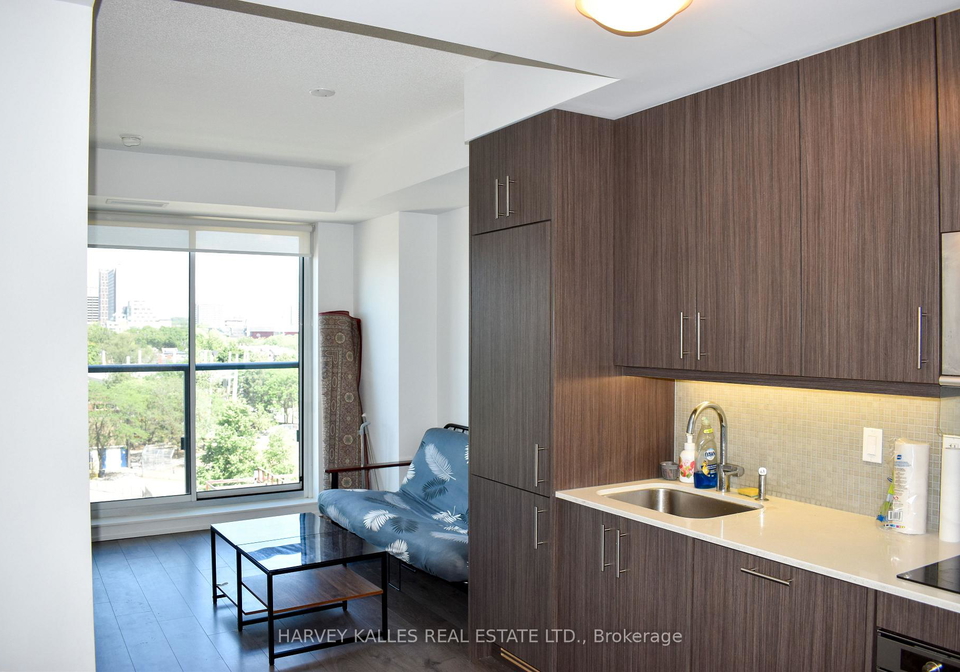 297-college-street-toronto-ontario-c12294225