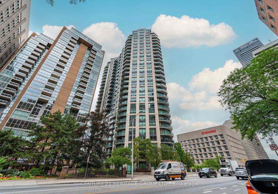 300-bloor-street-e-e-toronto-ontario-c12294316