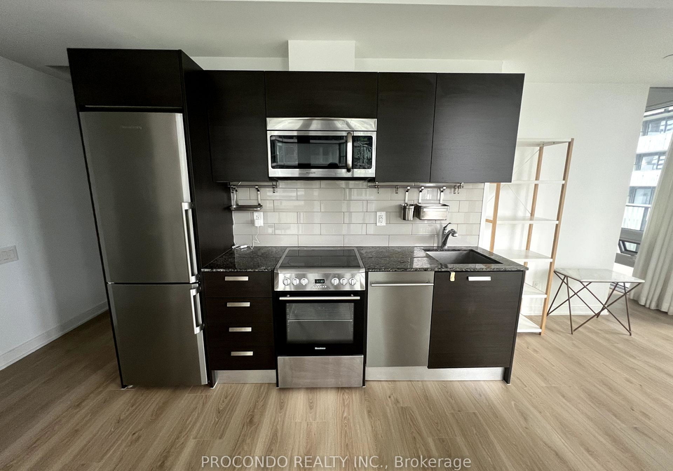 42-charles-street-e-e-toronto-ontario-c12294436