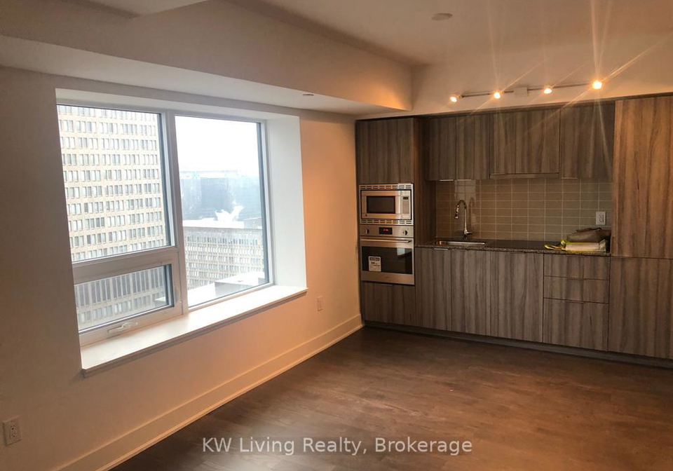 955-bay-street-toronto-ontario-c12295124
