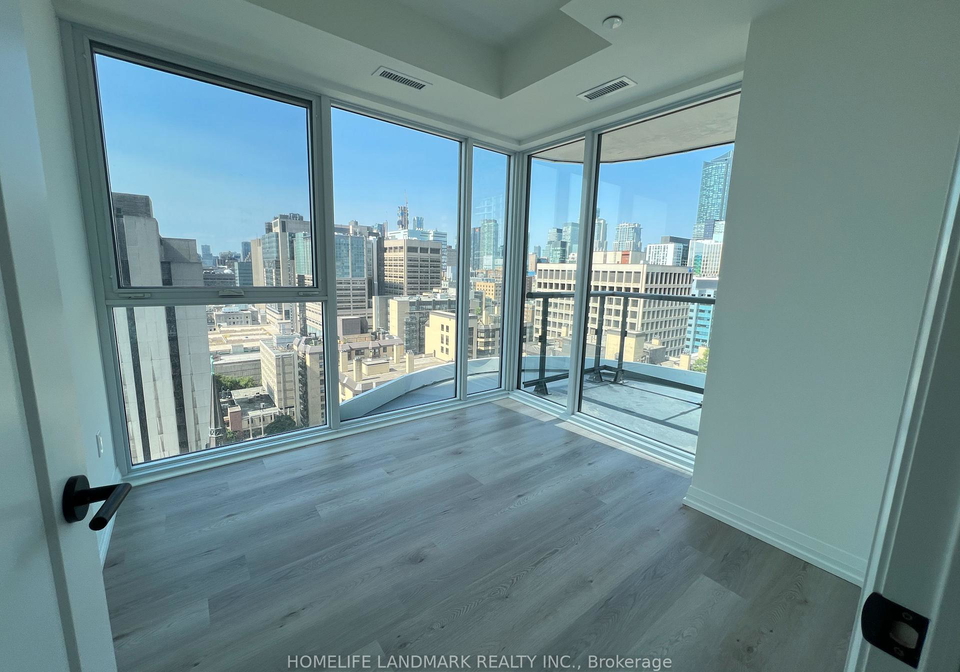 280-dundas-street-w-w-toronto-ontario-c12295363