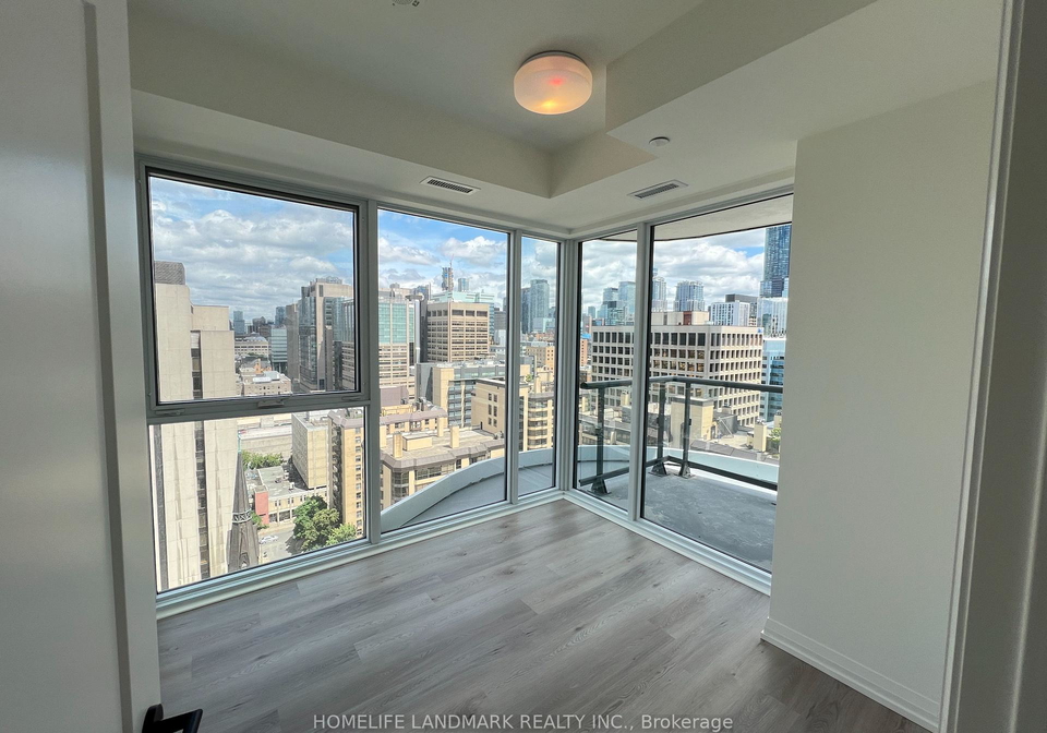 280-dundas-street-w-w-toronto-ontario-c12295363