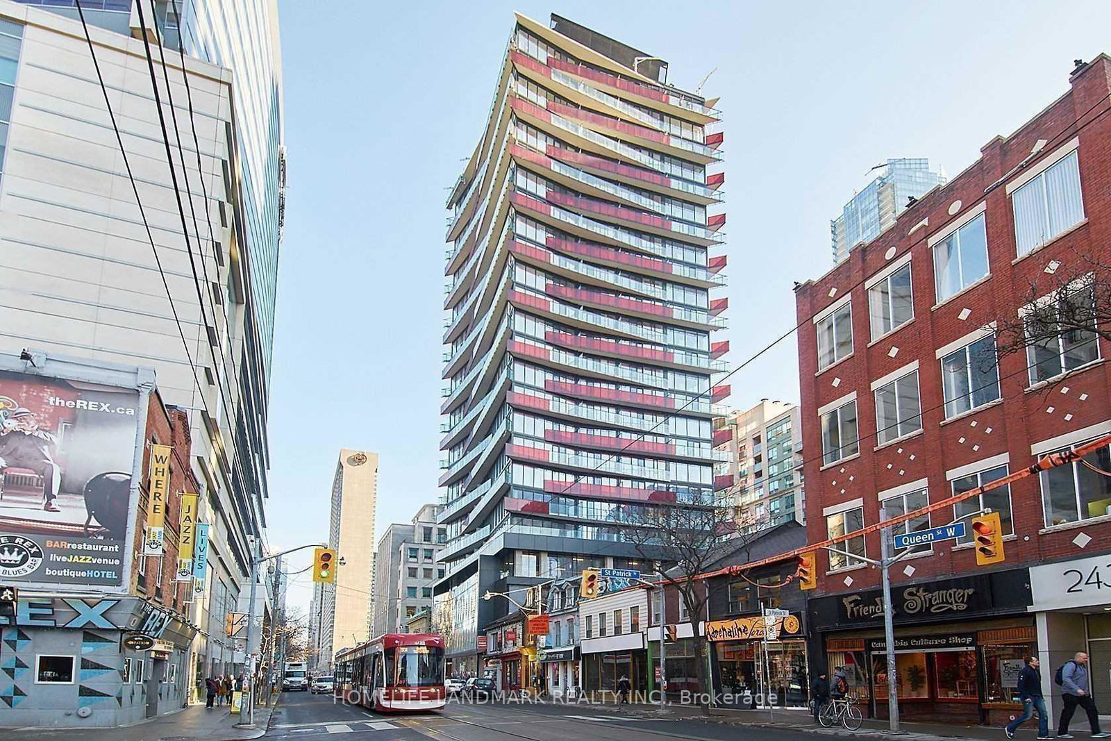 215-queen-street-w-toronto-ontario-c12295419
