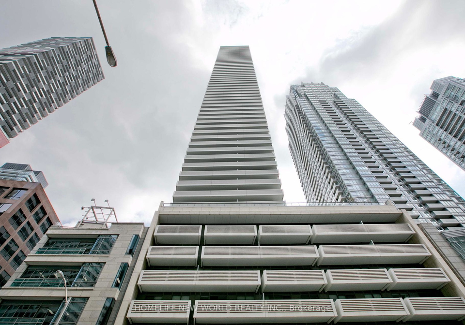 2221-yonge-street-toronto-ontario-c12295470