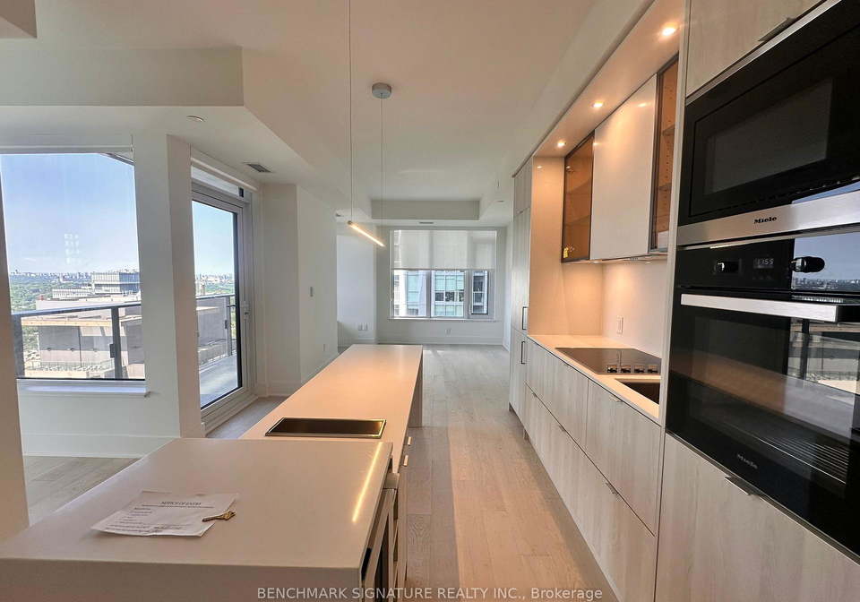 11-yorkville-avenue-toronto-ontario-c12295477
