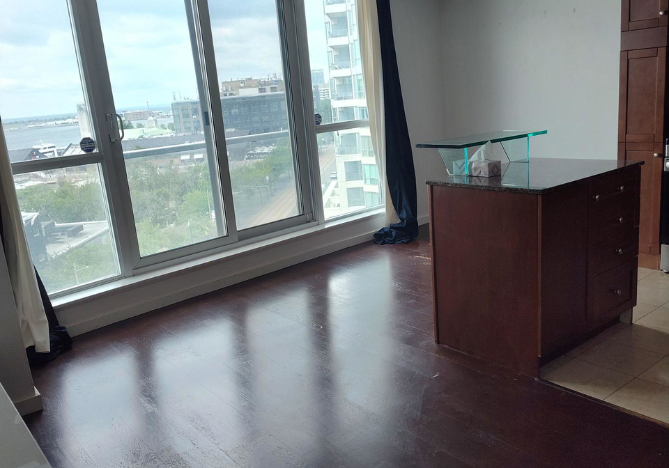 218-queens-quay-w-w-toronto-ontario-c12295695