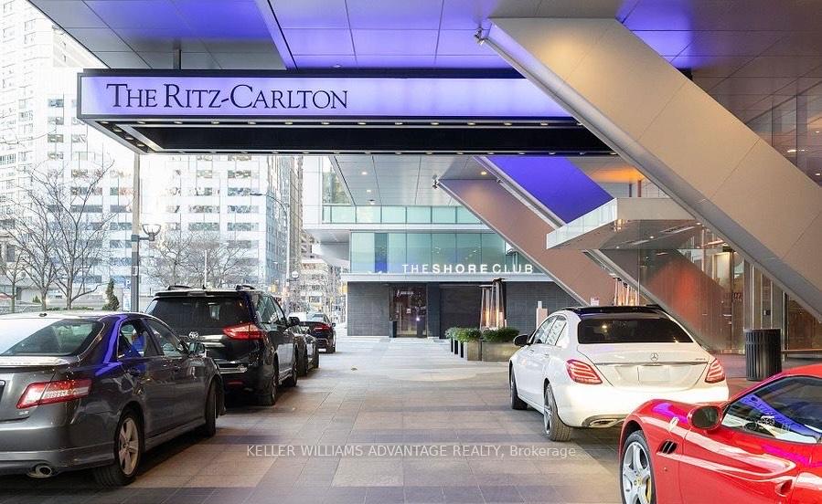 183-wellington-street-w-w-toronto-ontario-c12295784