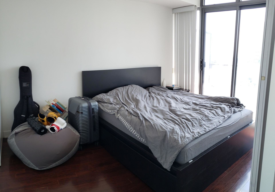 33-charles-street-e-e-toronto-ontario-c12295842