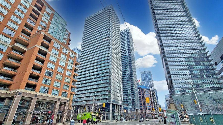 37-grosvenor-street-toronto-ontario-c12296047