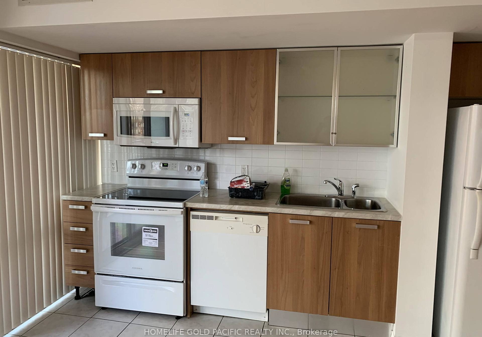 37-grosvenor-street-toronto-ontario-c12296047