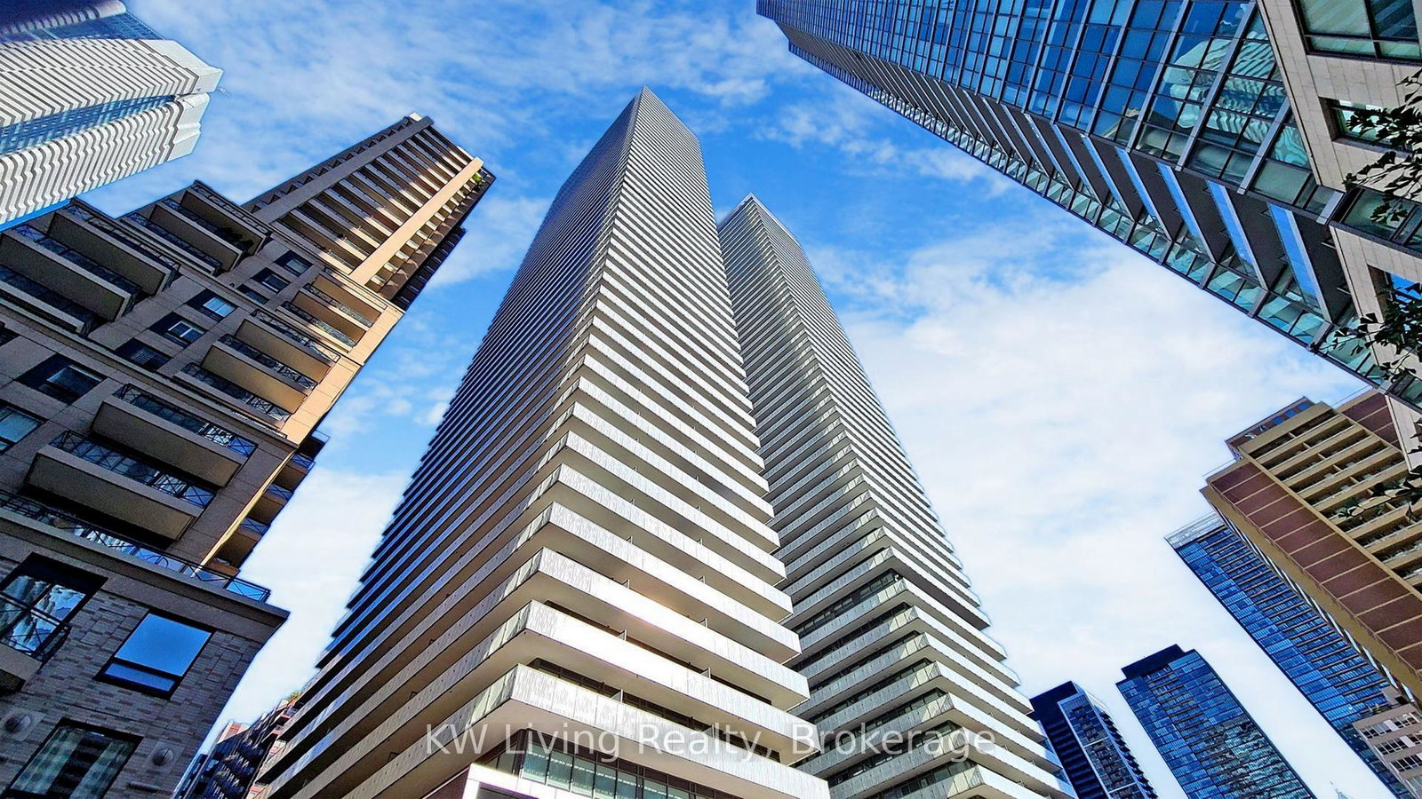 50-charles-street-e-e-toronto-ontario-c12296059