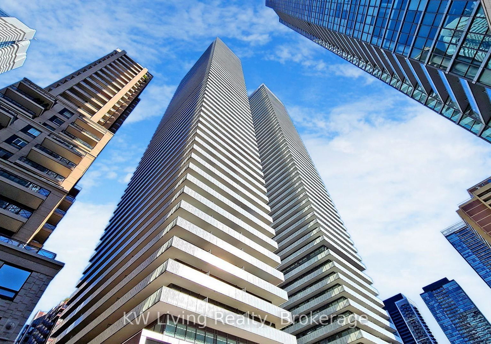 50-charles-street-e-e-toronto-ontario-c12296059