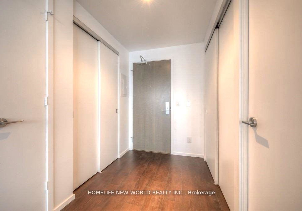 101-charles-street-e-e-toronto-ontario-c12296138