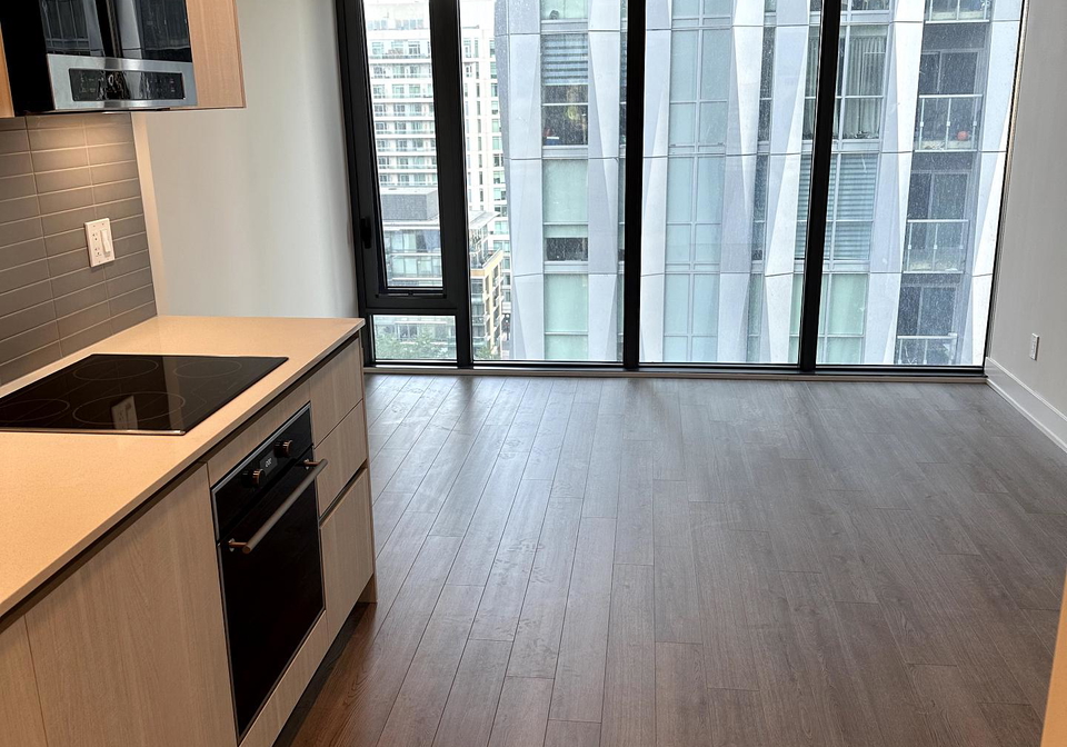 8-cumberland-street-toronto-ontario-c12296171