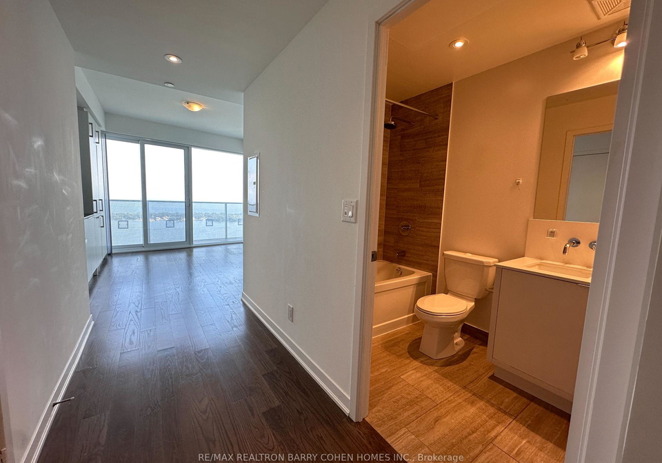 100-harbour-street-toronto-ontario-c12296238