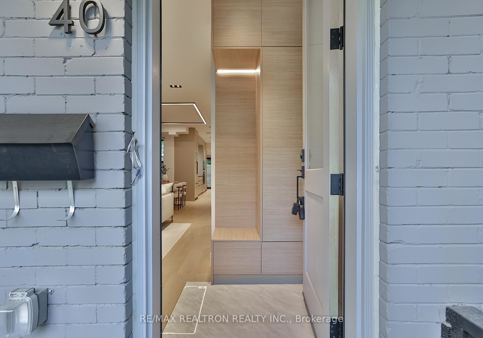 40-salisbury-avenue-toronto-ontario-c12296258