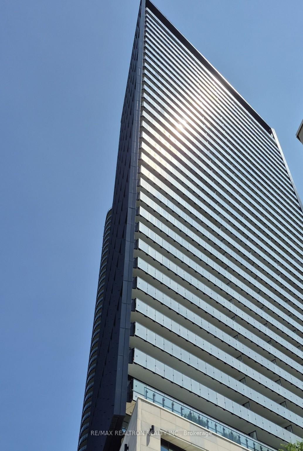 575-bloor-street-e-e-toronto-ontario-c12296317