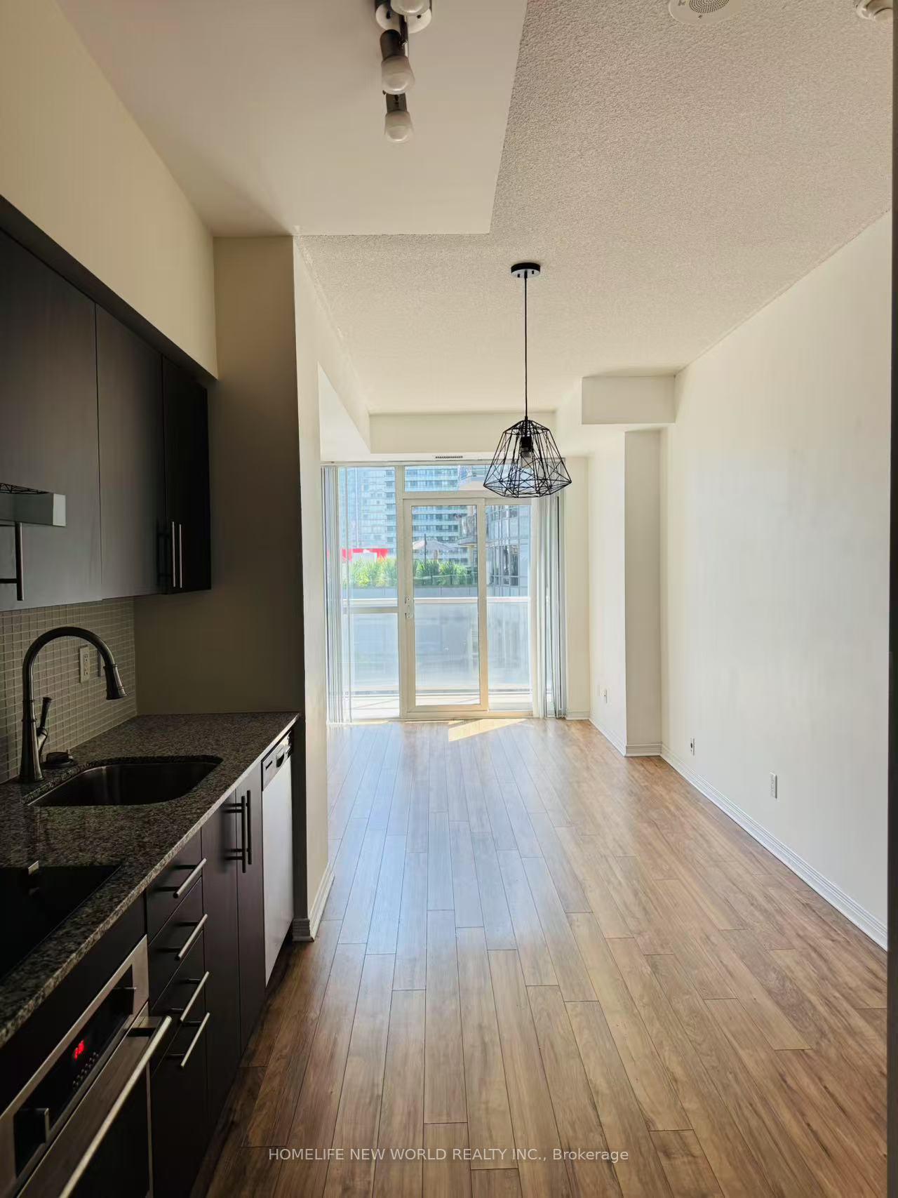 352-front-street-w-w-toronto-ontario-c12296478