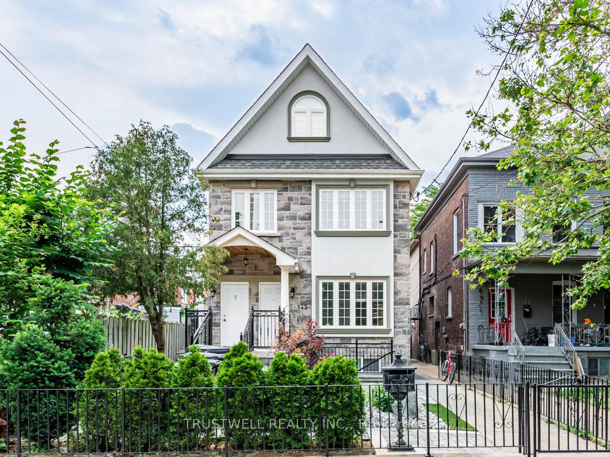 142-borden-street-toronto-ontario-c12296487