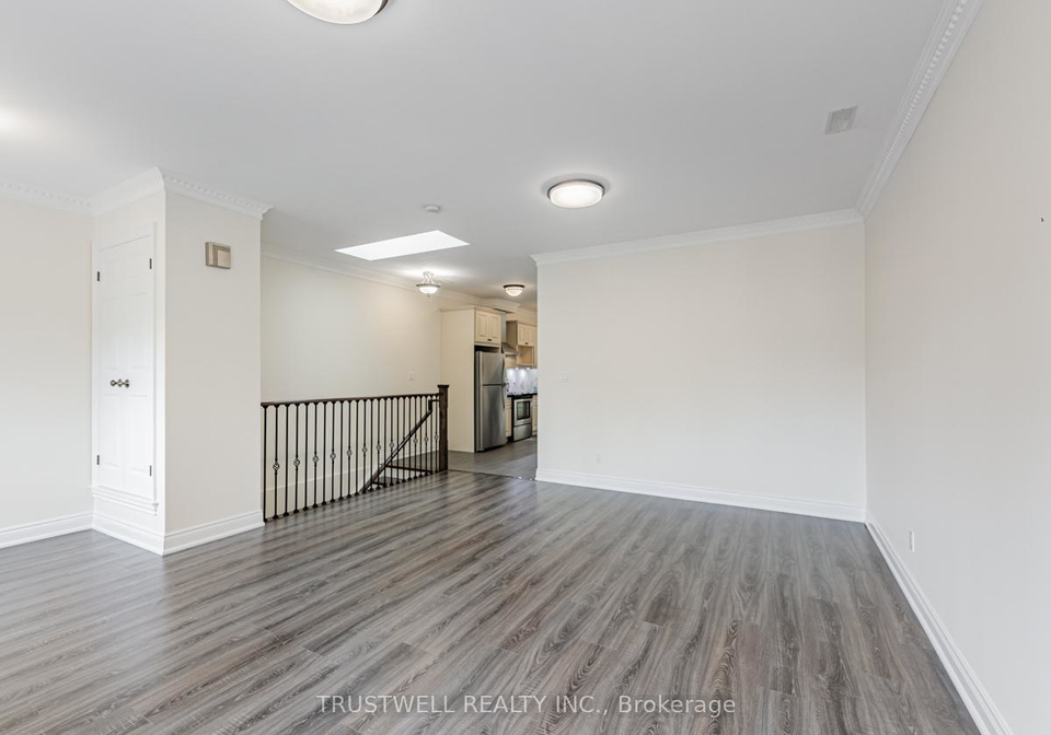 142-borden-street-toronto-ontario-c12296487