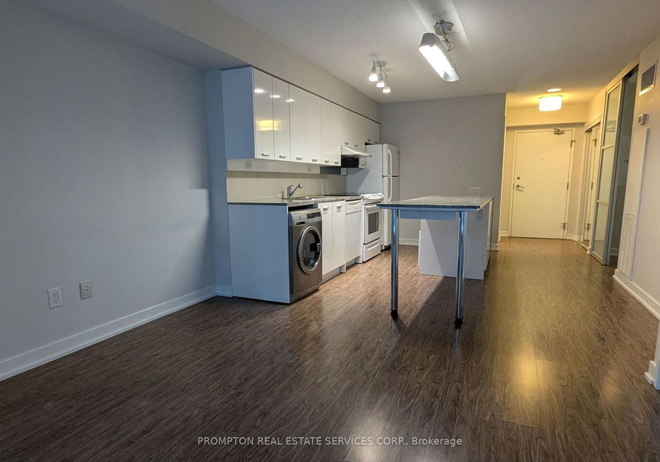 15-singer-court-north-york-ontario-c12296584