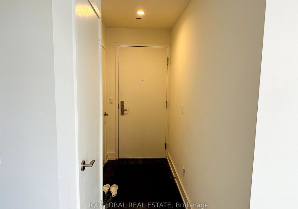 75-st-nicholas-street-toronto-ontario-c12296604