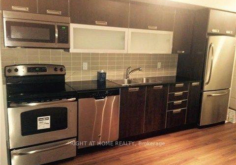 28-ted-rogers-way-toronto-ontario-c12296632