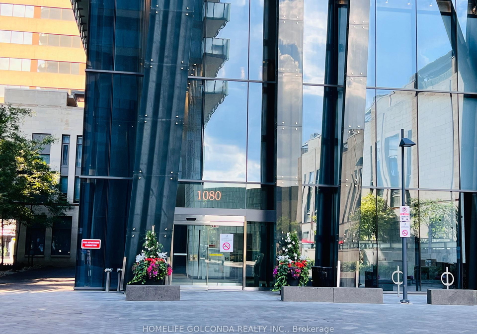 1080-bay-street-toronto-ontario-c12296674