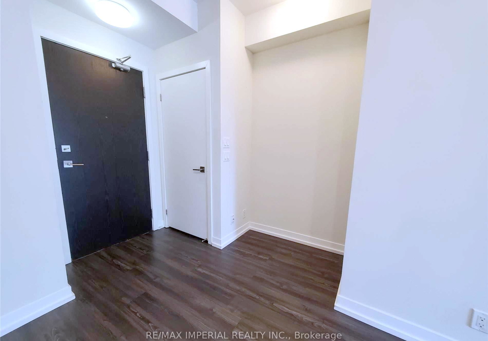 28-avondale-avenue-north-york-ontario-c12297614