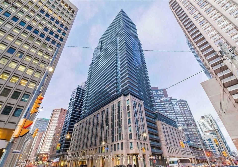 955-bay-street-toronto-ontario-c12297627