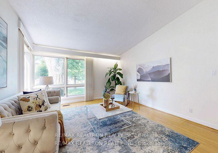 46-hurlingham-crescent-north-york-ontario-c12297861