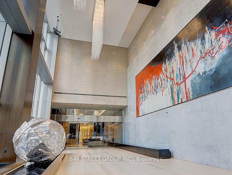 386-yonge-street-toronto-ontario-c12297881