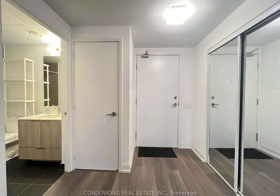 181-dundas-street-e-e-toronto-ontario-c12297936
