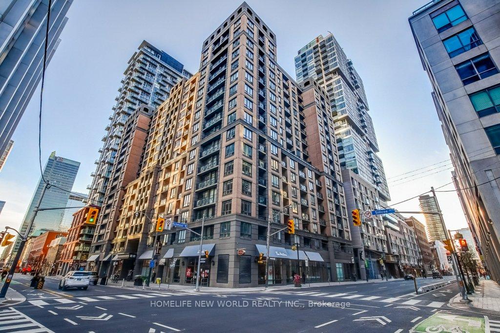 140-simcoe-street-toronto-ontario-c12297950