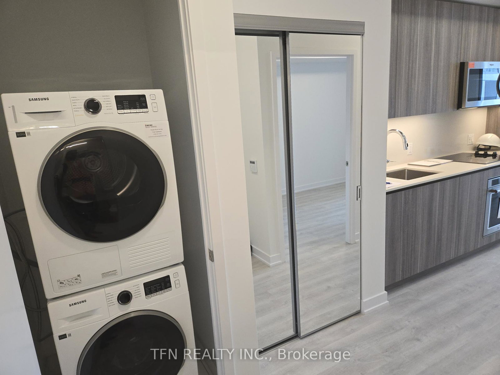 15-richardson-street-toronto-ontario-c12297990