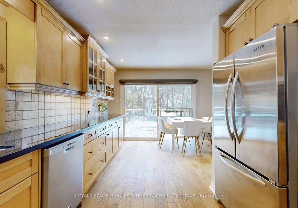 52-leacock-crescent-north-york-ontario-c12298005