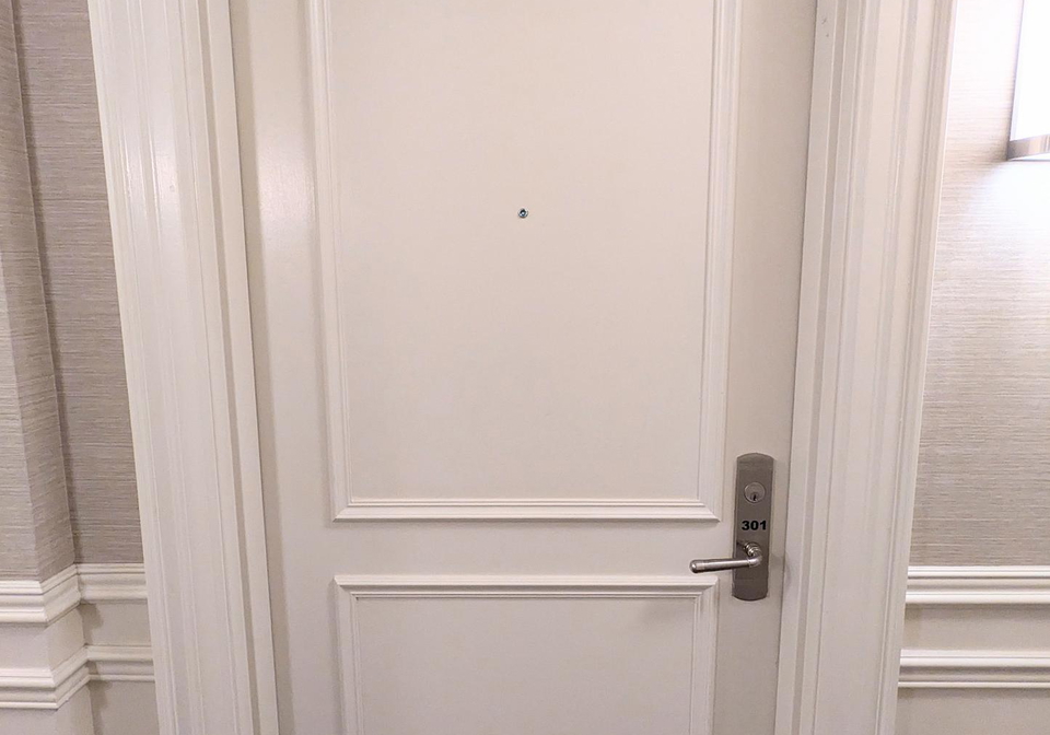 25-scrivener-square-toronto-ontario-c12298030