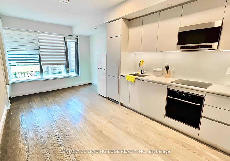 8-cumberland-street-toronto-ontario-c12298048