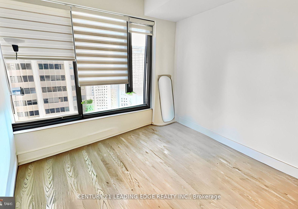 8-cumberland-street-toronto-ontario-c12298048