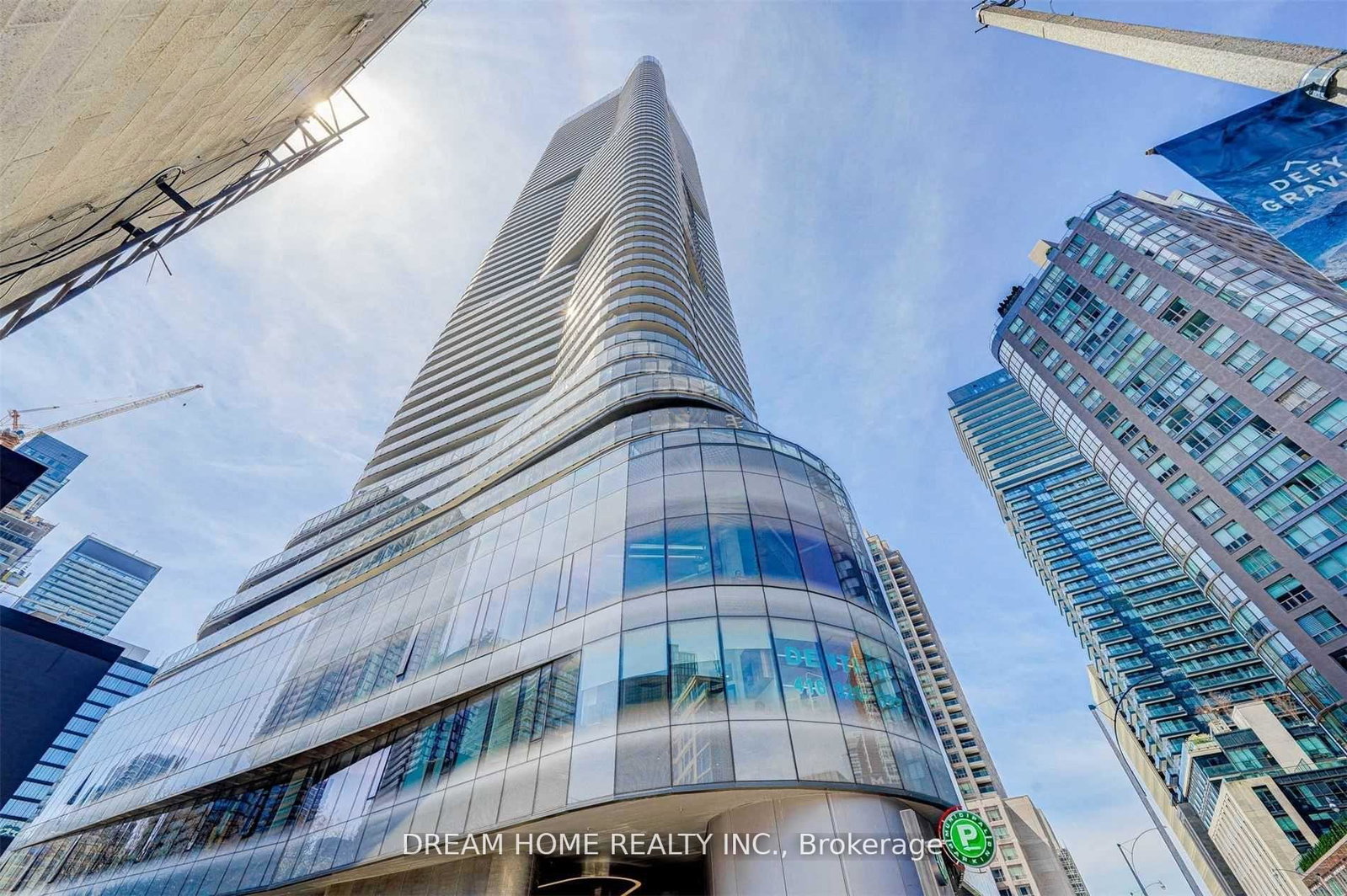 11-wellesley-street-w-w-toronto-ontario-c12298067
