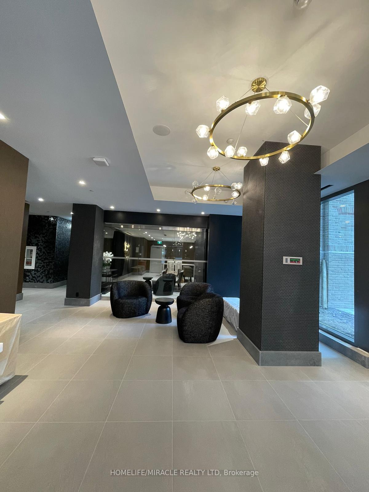 8-widmer-street-toronto-ontario-c12298373