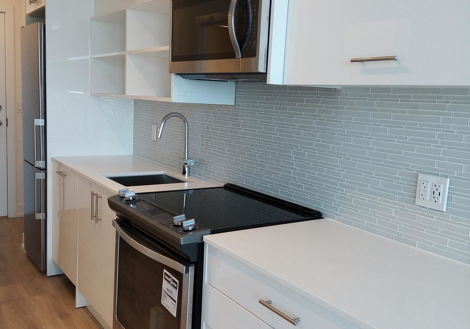 150-fairview-mall-drive-north-york-ontario-c12298493