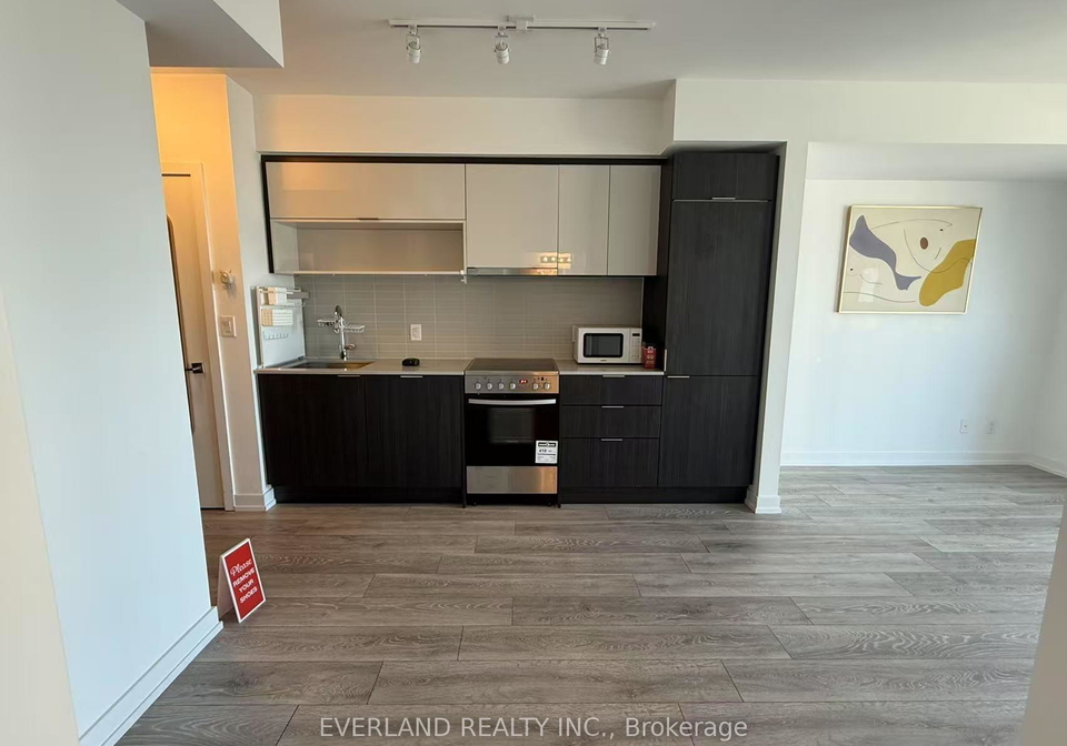 159-wellesley-street-toronto-ontario-c12298761