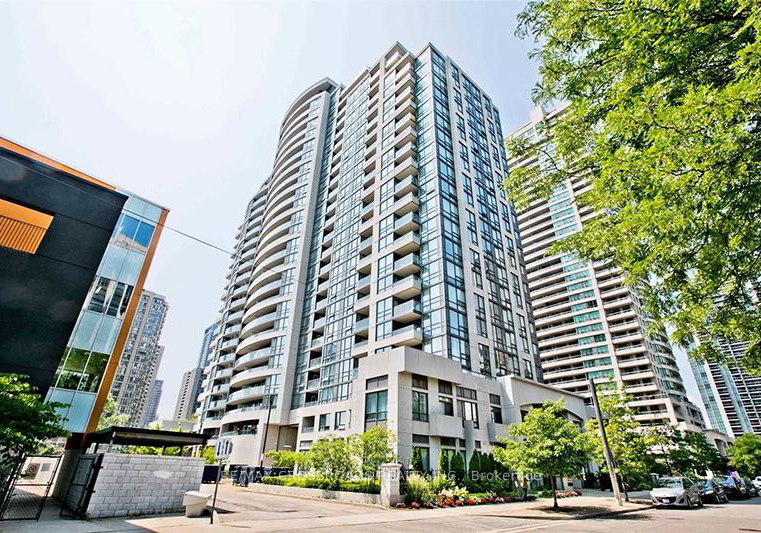 35-hollywood-avenue-north-york-ontario-c12298763