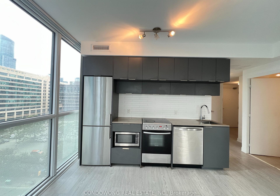 181-dundas-street-e-e-toronto-ontario-c12298853